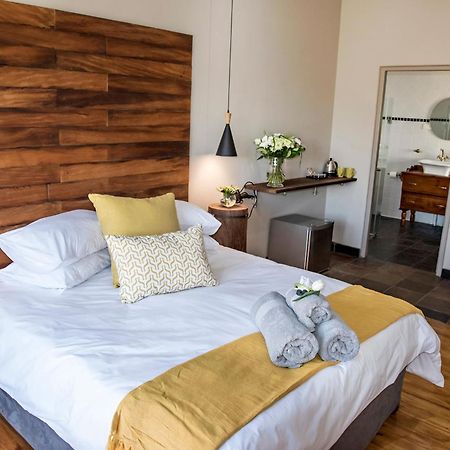 Blue Rain Guest House Bloemfontein Extérieur photo