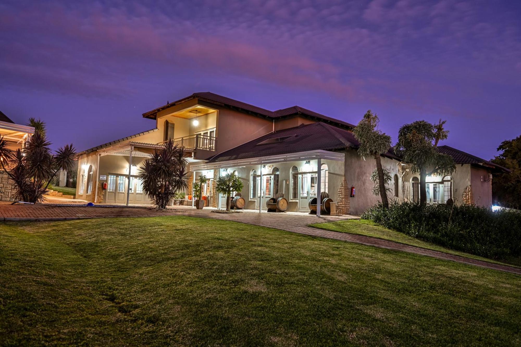 Blue Rain Guest House Bloemfontein Extérieur photo
