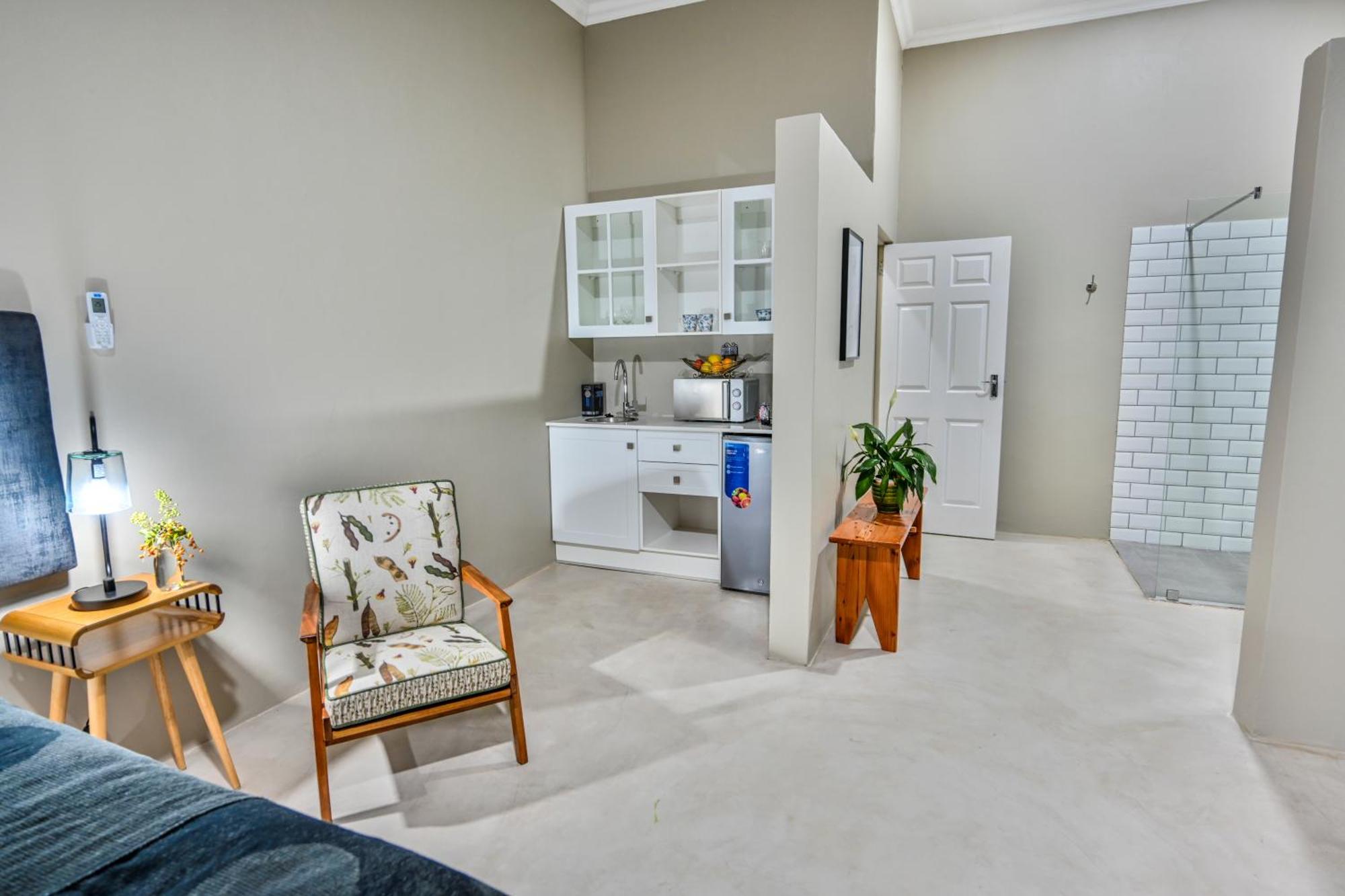 Blue Rain Guest House Bloemfontein Extérieur photo
