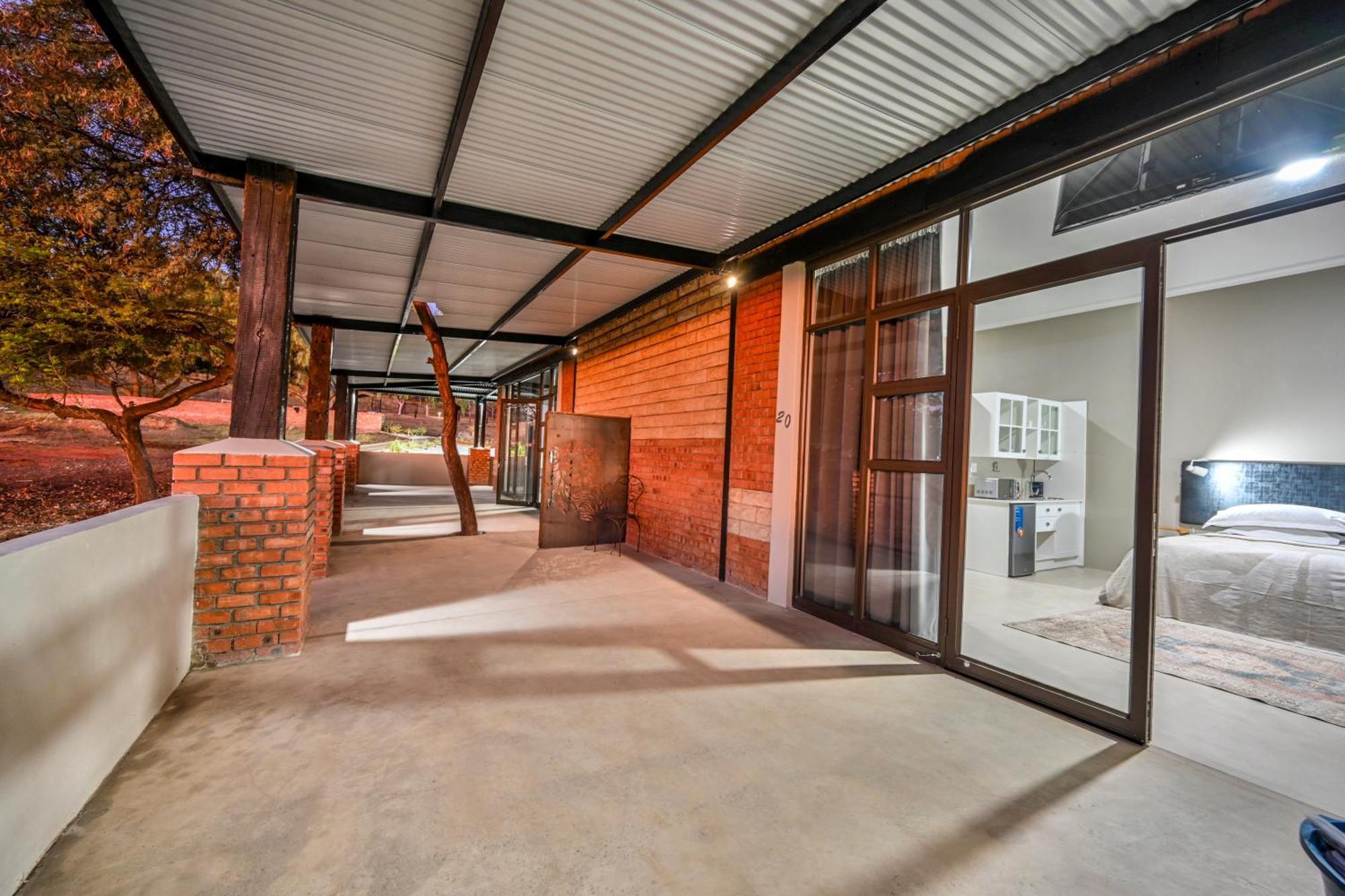 Blue Rain Guest House Bloemfontein Extérieur photo